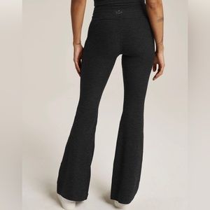 Beyond Yoga Spacedye All Day Flare High Waisted Pants Small